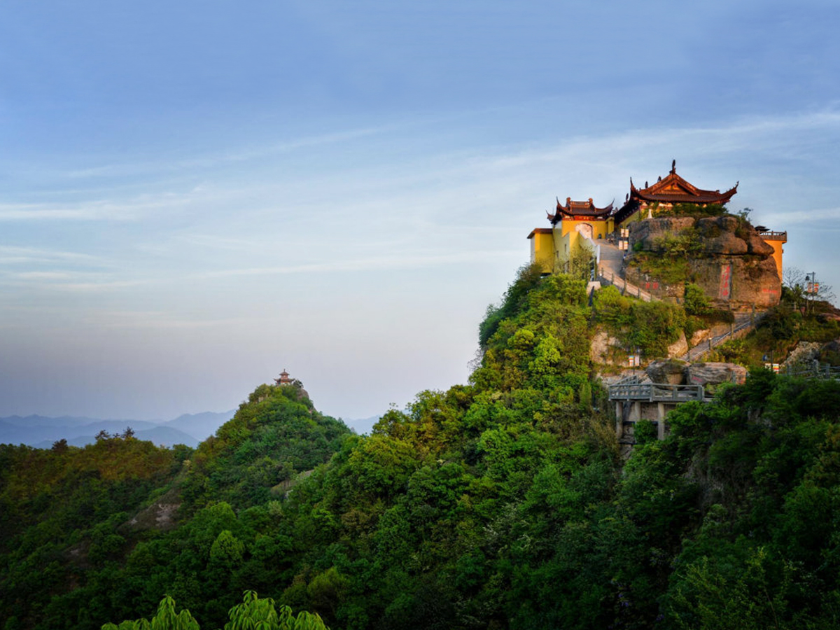 浙江紹興會稽山風(fēng)光